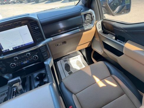 Used 2021 Ford F150 Lariat w/ Equipment Group 502A High AWD/4WD image 18