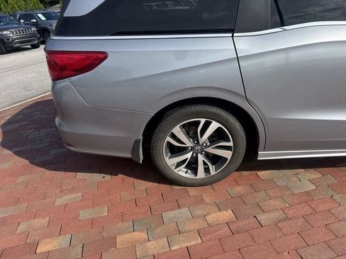 Used 2022 Honda Odyssey Touring image 15