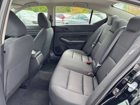Used 2026 Nissan Altima 2.5 SV FWD image 25