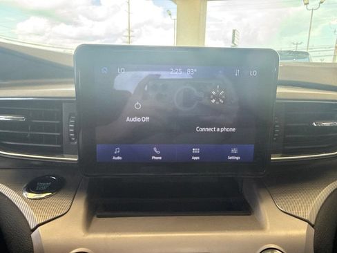 Used 2023 Ford Explorer XLT w/ Equipment Group 202A AWD/4WD image 20