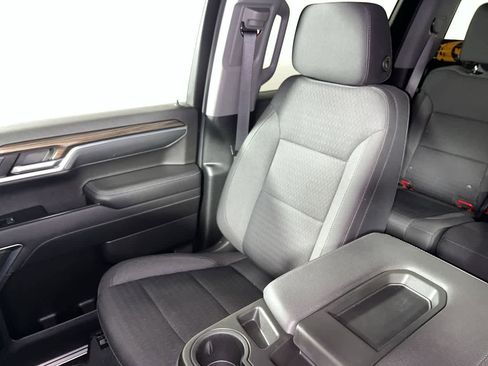 Used 2022 Chevrolet Silverado 1500 LT AWD/4WD image 26