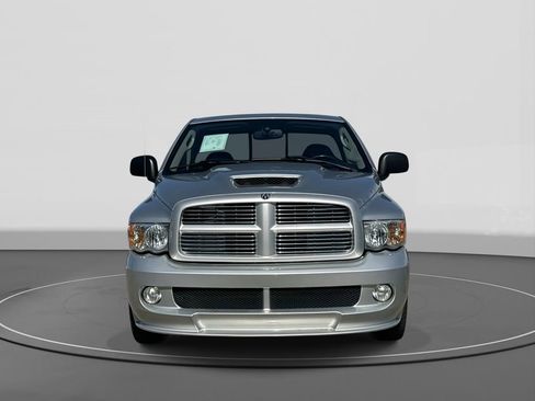 Used 2005 Dodge Ram 1500 Truck 2WD Regular Cab image 2