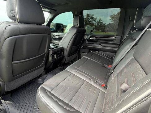 Used 2025 GMC Sierra 2500 AT4X w/ AT4X AEV Edition AWD/4WD image 17