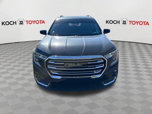 Used 2022 GMC Terrain SLT AWD/4WD image 2