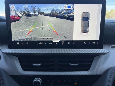 New 2026 Ford Explorer Active image 3