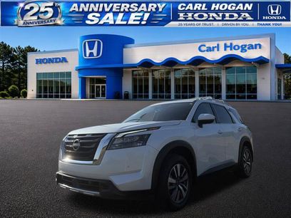 Used 2025 Nissan Pathfinder SL