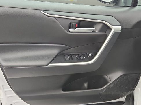 Certified 2025 Toyota RAV4 XLE Premium FWD image 16