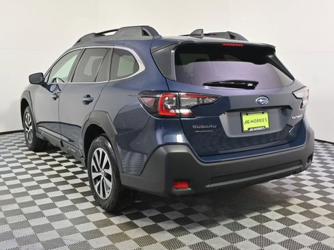 Used 2024 Subaru Outback Premium image 4