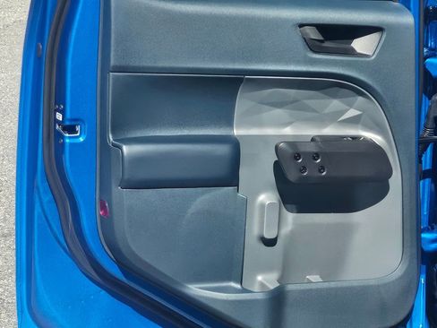 New 2026 Ford Maverick Lariat w/ Black Appearance Package image 34