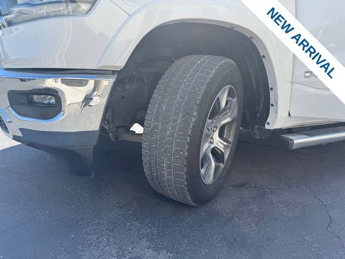Used 2022 RAM 1500 Laramie AWD/4WD image 29