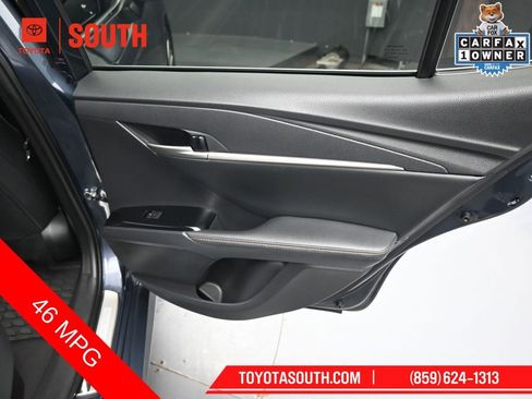 Used 2026 Toyota Camry XLE FWD image 31