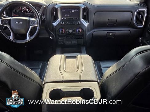 Used 2022 Chevrolet Silverado 1500 LT Trail Boss w/ Bed Protection Package AWD/4WD image 9