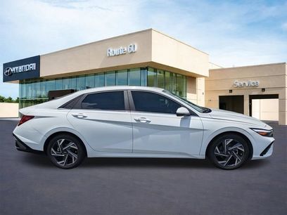 Certified 2024 Hyundai Elantra SEL w/ Convenience Package