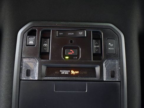 New 2026 Toyota Tundra Platinum AWD/4WD image 31