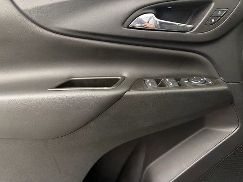 Used 2023 Chevrolet Equinox LT FWD image 22