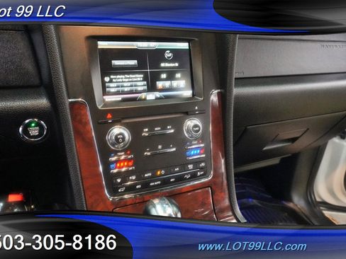 Used 2015 Lincoln Navigator L 4WD image 21