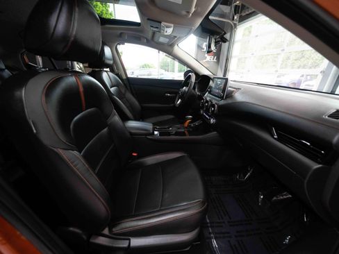 Used 2021 Nissan Sentra SR w/ SR Premium Package FWD image 26