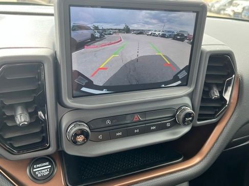 Certified 2024 Ford Bronco Sport Outer Banks w/ Tech Package AWD/4WD image 36