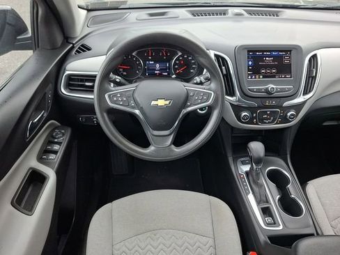 Certified 2023 Chevrolet Equinox LS w/ LS Convenience Package AWD/4WD image 11