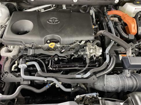 Used 2023 Toyota RAV4 XSE AWD/4WD image 32