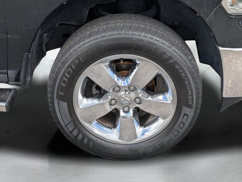 Used 2017 RAM 1500 Big Horn image 10