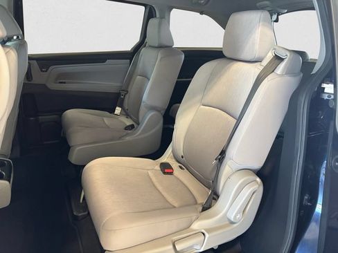 Used 2021 Honda Odyssey LX image 14