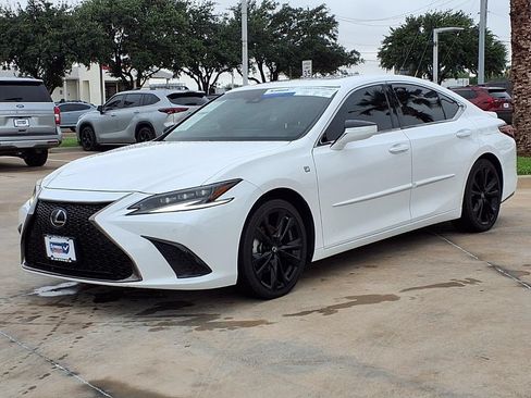 Used 2023 Lexus ES 350 F Sport w/ Accessory Package (Z2) FWD image 3