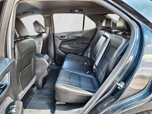 Used 2023 Chevrolet Equinox RS FWD image 18