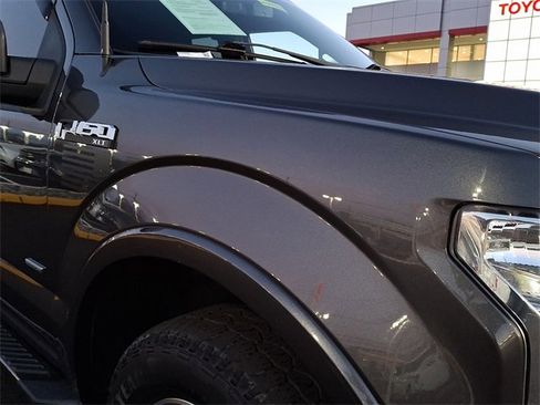 Used 2016 Ford F150 XLT w/ Equipment Group 302A Luxury image 11