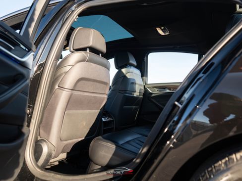 Used 2019 BMW 540i image 19