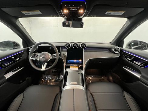 New 2026 Mercedes-Benz GLC 300 4MATIC image 9