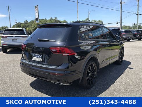 Used 2021 Volkswagen Tiguan SE FWD image 6