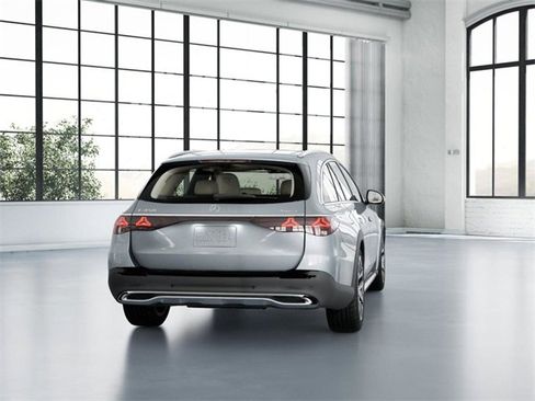 New 2026 Mercedes-Benz E 450 4MATIC All-Terrain Wagon image 24