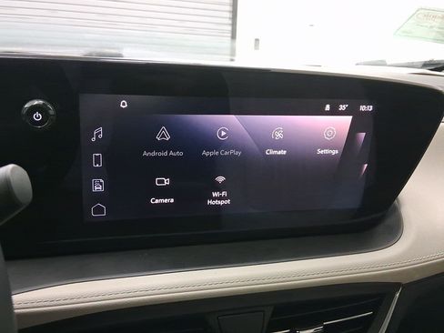 Used 2025 Buick Encore GX Avenir w/ Avenir Technology Package image 23