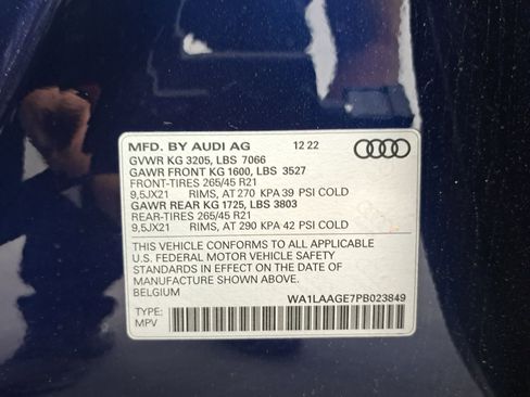 Certified 2023 Audi e-tron Premium Plus w/ Premium Plus Package image 11