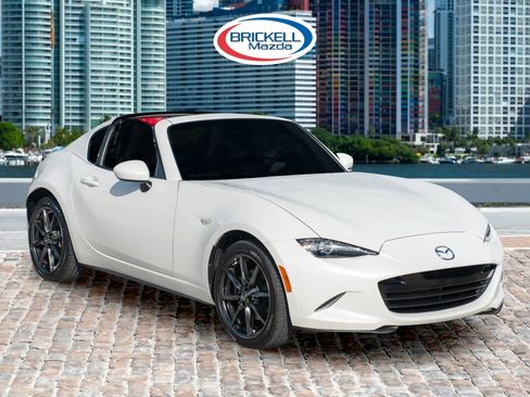 Used 2018 MAZDA MX-5 Miata RF Grand Touring image 16
