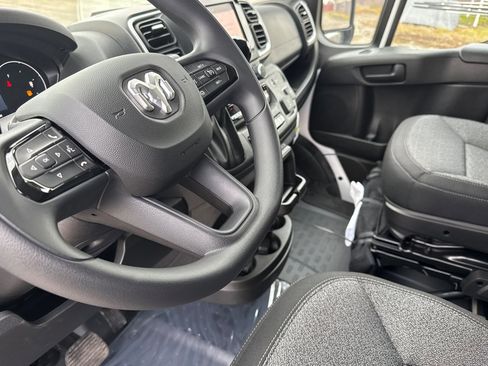 New 2026 RAM ProMaster 1500 w/ Quick Order Package 22G SLT image 9