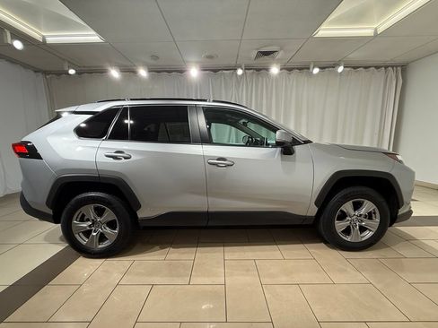 Certified 2025 Toyota RAV4 XLE AWD/4WD image 6