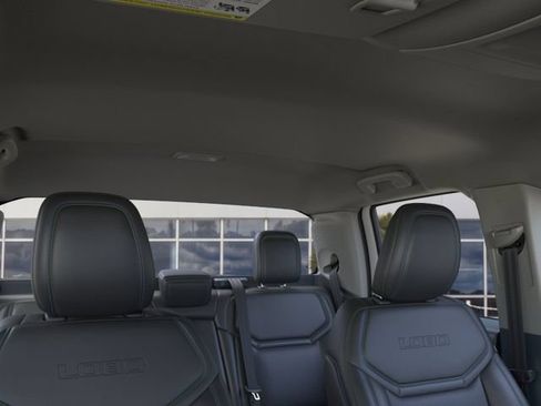 New 2026 Ford Maverick Lobo AWD/4WD image 32