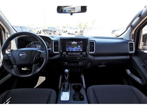 Certified 2024 Nissan Frontier SV w/ SV Convenience Package image 7