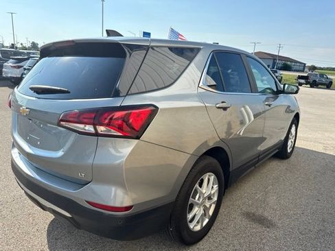 Used 2024 Chevrolet Equinox LT FWD image 5