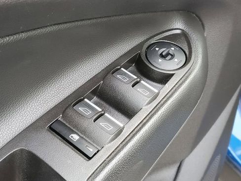 Used 2018 Ford Escape Titanium image 10