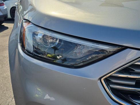 Certified 2024 Ford Edge Titanium image 7