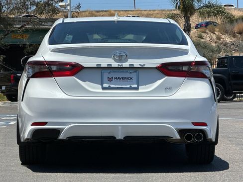 Used 2024 Toyota Camry SE FWD image 4