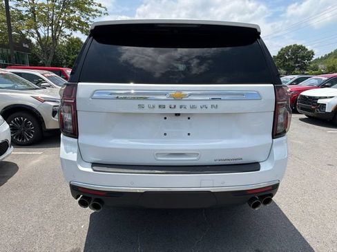 Used 2023 Chevrolet Suburban Premier AWD/4WD image 5