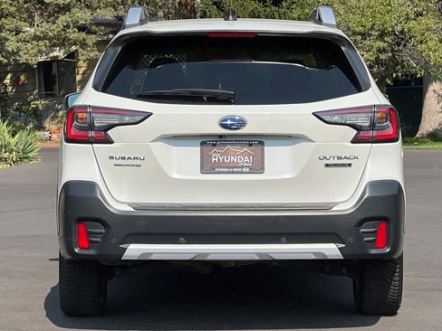Used 2021 Subaru Outback Touring image 5