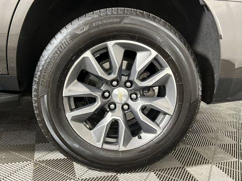 Used 2021 Chevrolet Tahoe LT w/ LT Signature Package image 11