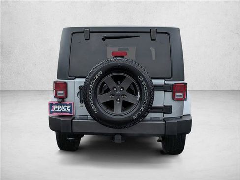 Used 2016 Jeep Wrangler Sport image 6