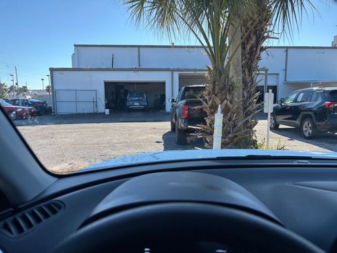 Used 2025 Kia Soul LX w/ LX Technology Package image 33