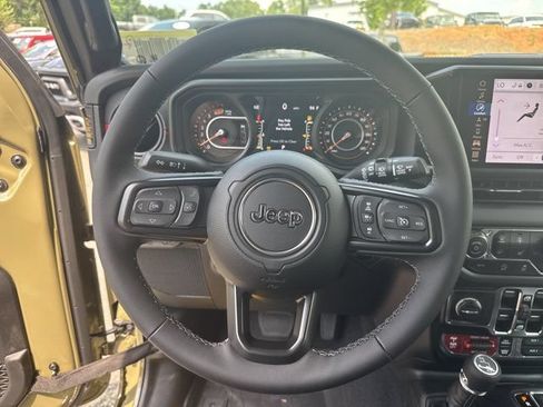 New 2026 Jeep Wrangler Unlimited Rubicon AWD/4WD image 23